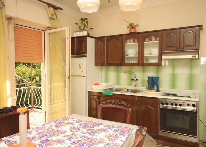 Апартаменты Apartments By The Sea Kali, Ugljan - 8203 *